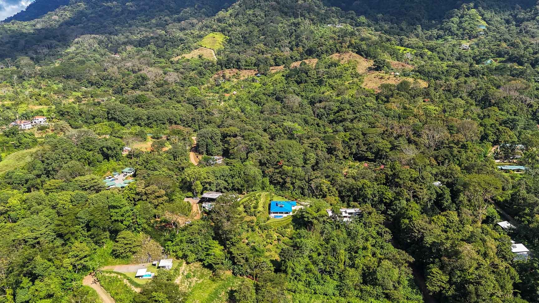 Private 2-Bed Hacienda with Ocean & Mountain Views, Pool & Development Potential in Ojochal