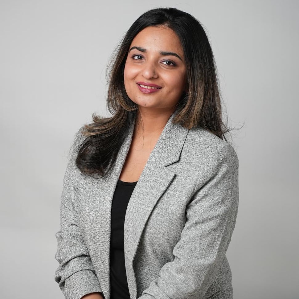 Yesha Sheth San Jose, CA Real Estate Agent Headshot