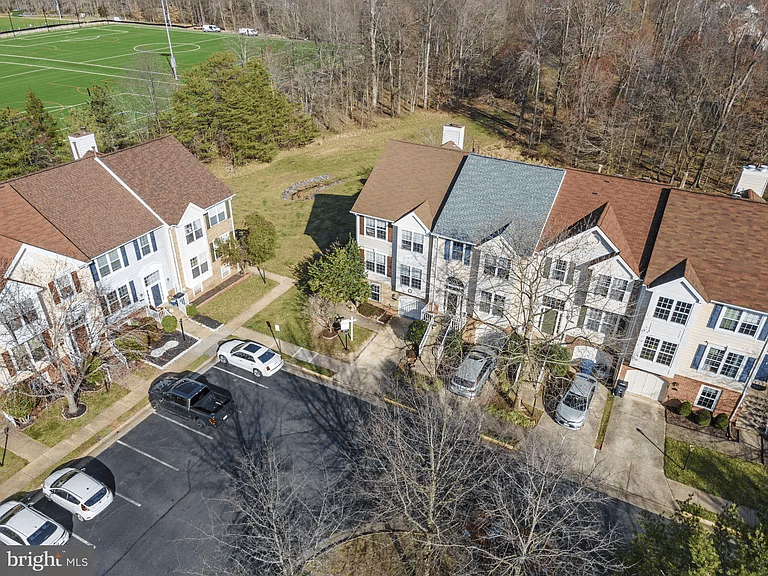 46865 Graham Cove Sq