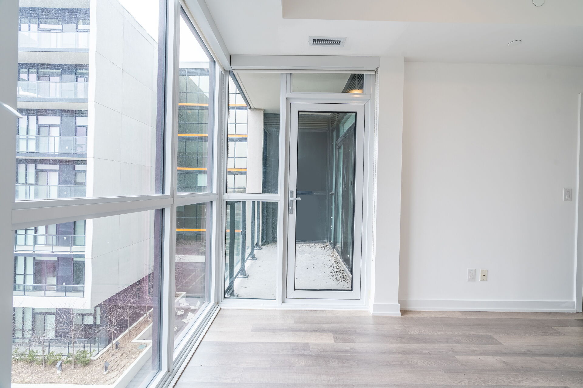 1603 Eglinton Avenue W 506