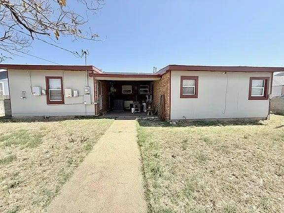 805 NW 5th St