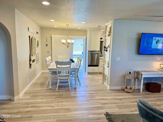 1705 Emerald Dr 