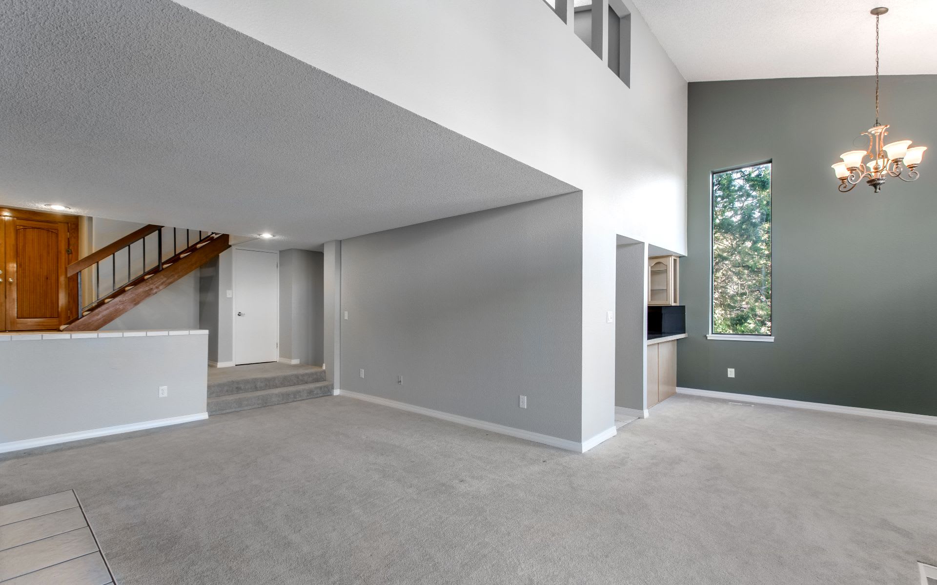 9866 E Maplewood Circle