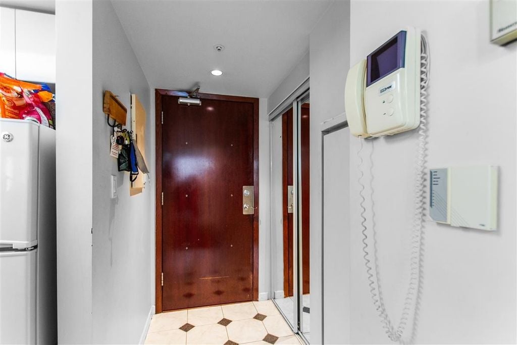 1050 Burrard St, #1606