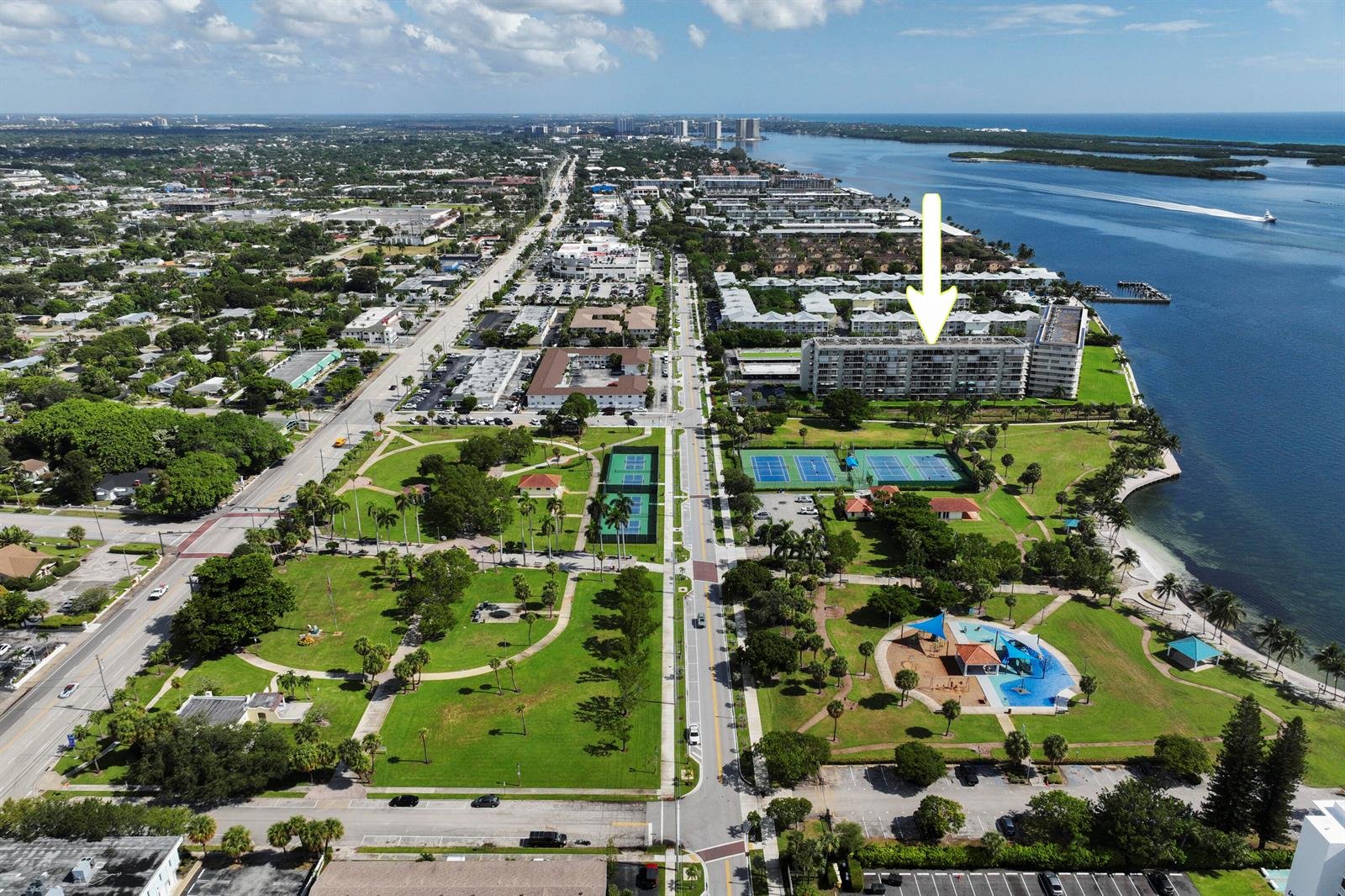 801 Lake Shore Drive #817