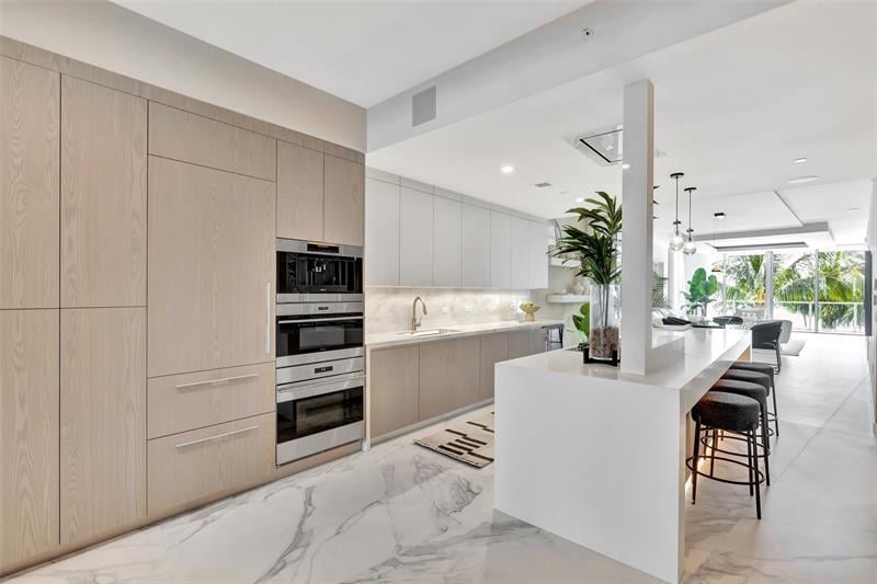 2200 N Ocean Blvd: Unit S303