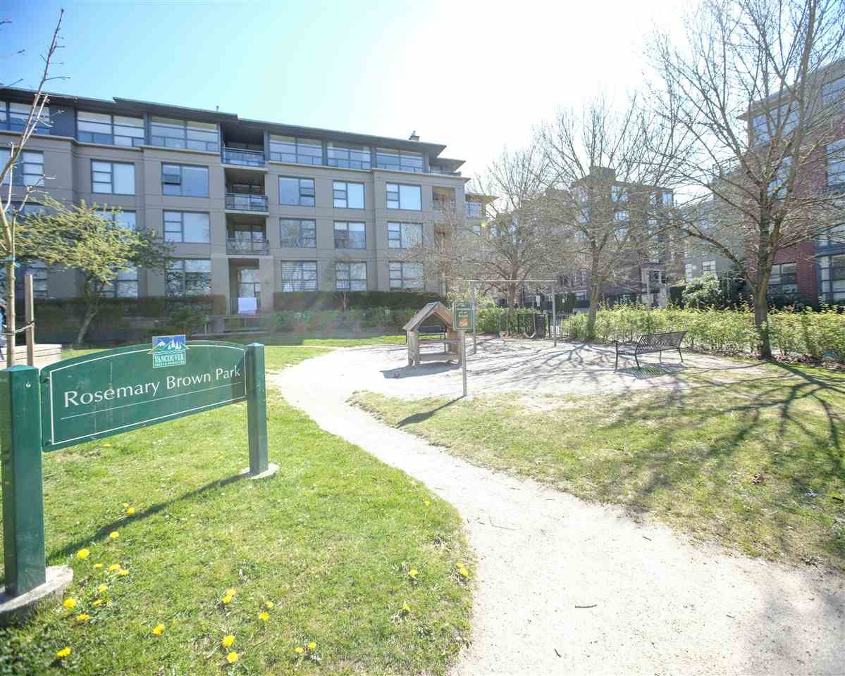 109-2263 Redbud Ln