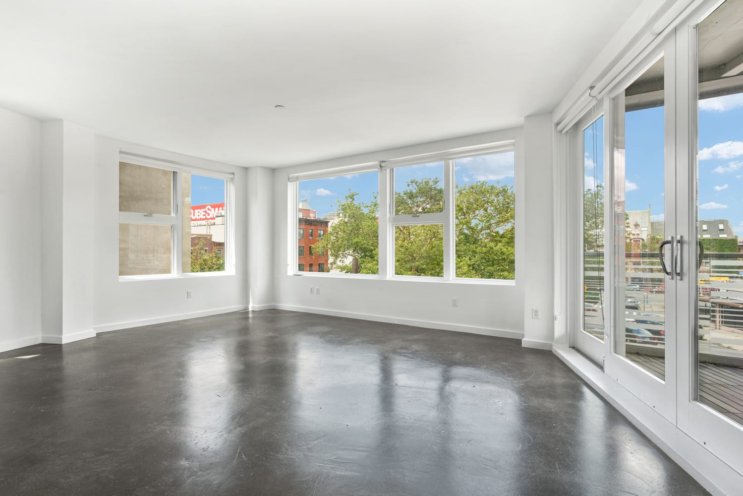 618 Washington Ave, Unit 302