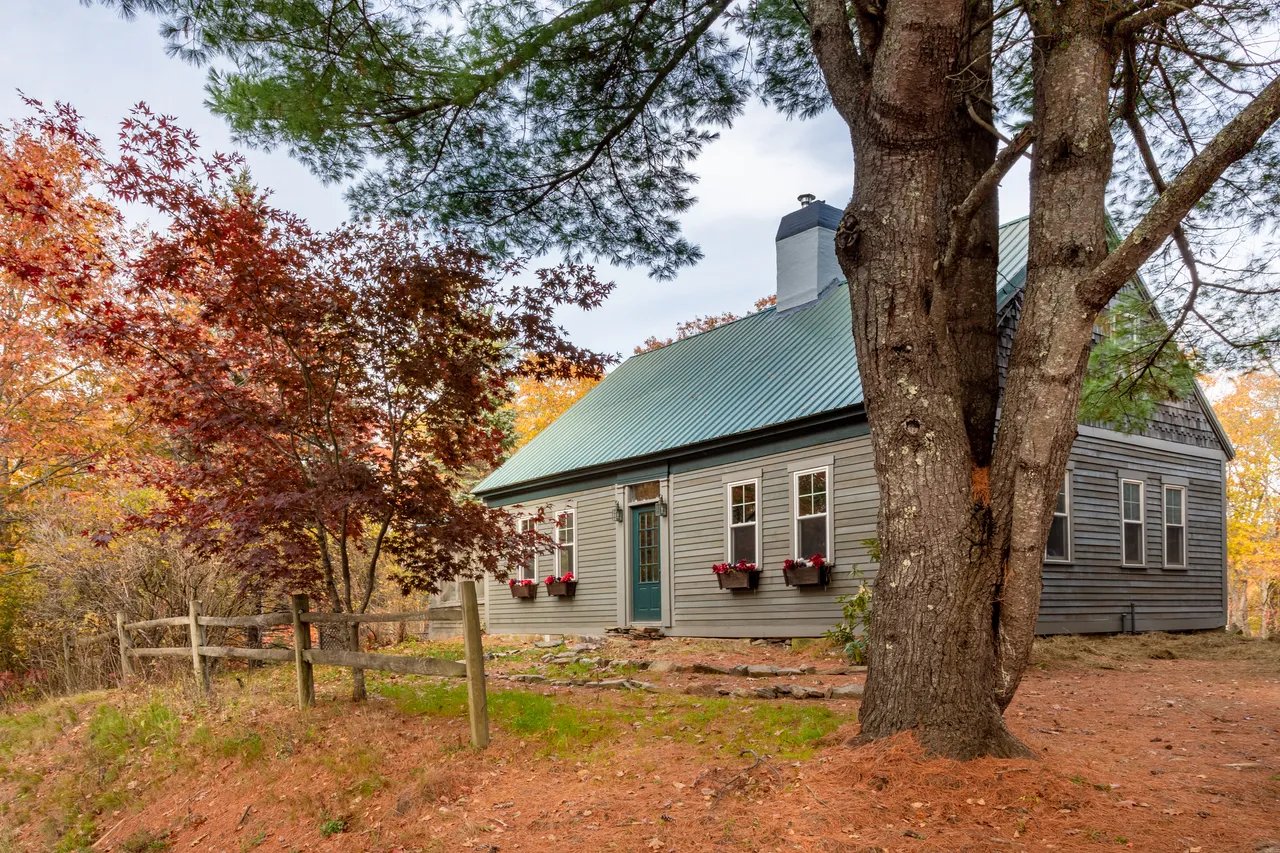 Home for Sale – 214 Wiscasset Road, Whitefield, ME – $300,000