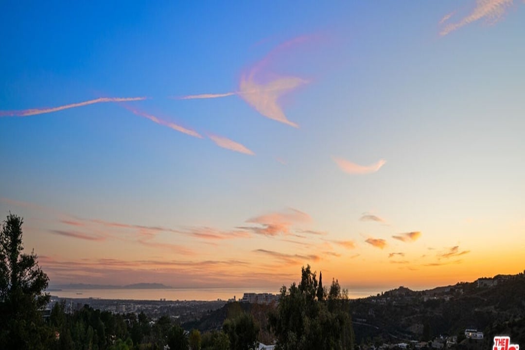 Aurelian Crest, Linda Flora Dr, 90049