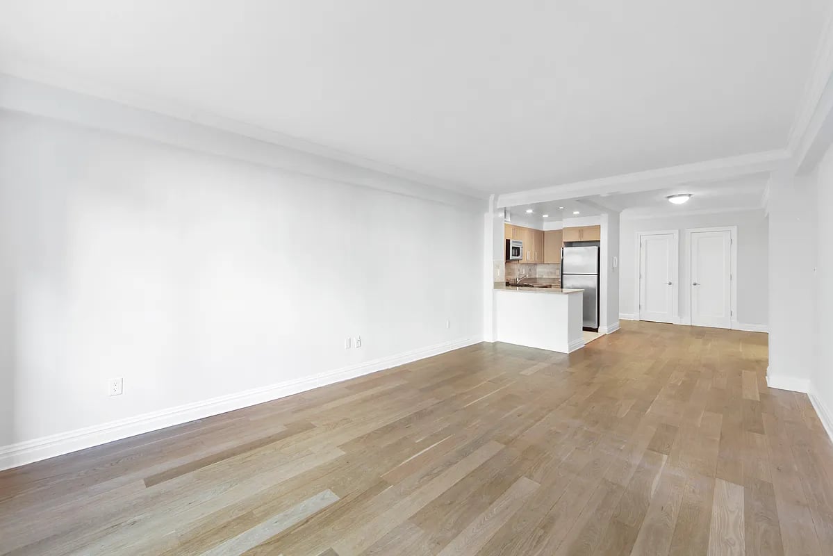 41 Park Ave APT 3B