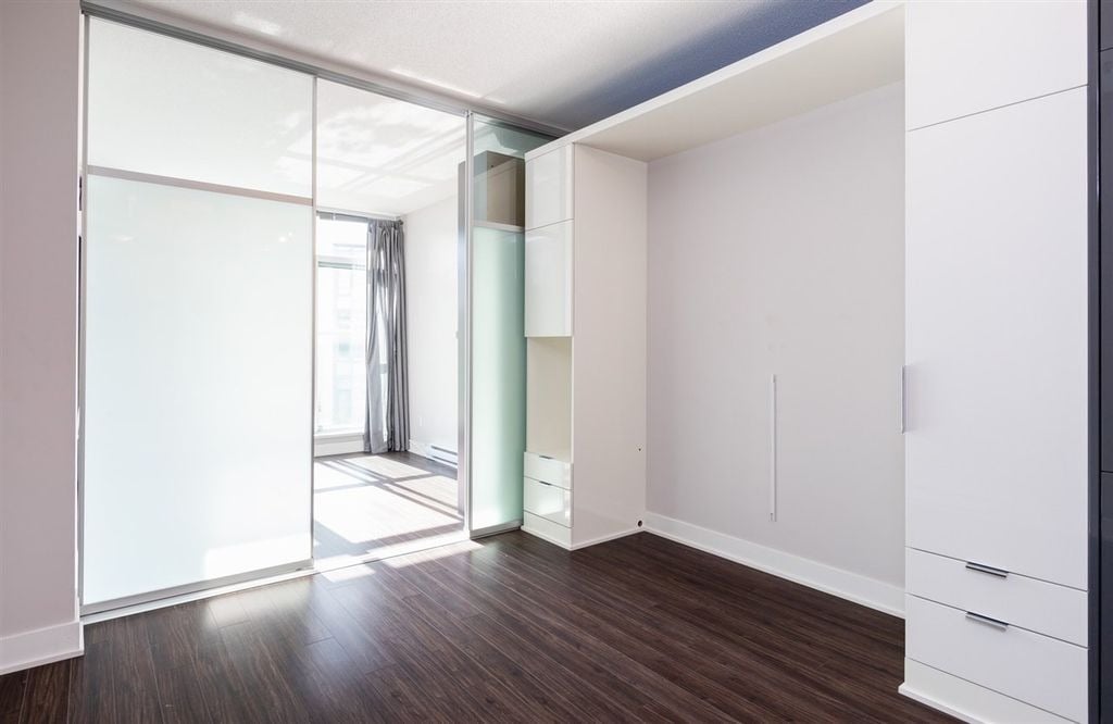 1777 W 7th Ave, #205