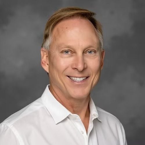Tony Salay Laguna Beach, CA Real Estate Agent Headshot