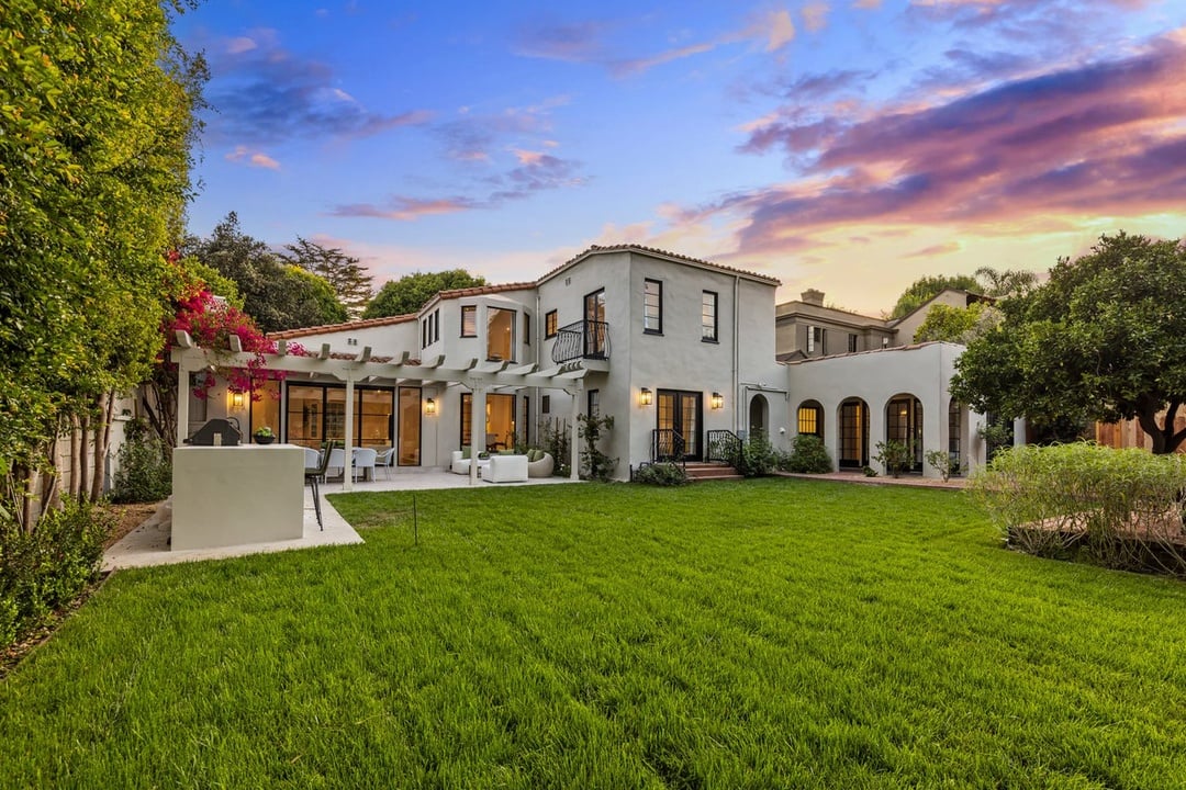Amber Villa