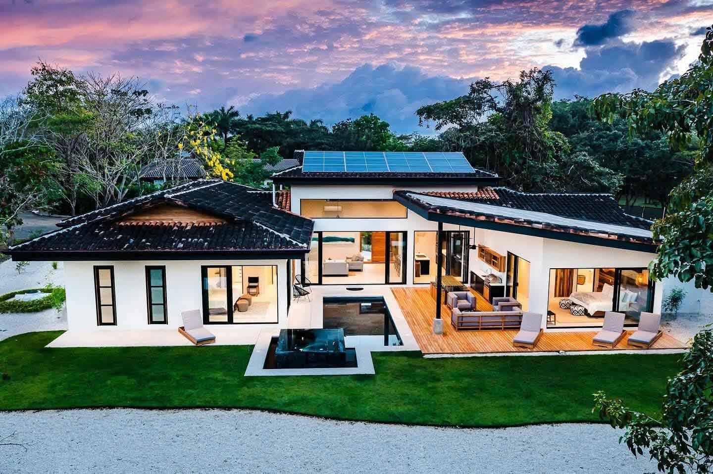 Casa Amici | Luxury Single-Level Designer Home Steps from the Beach in Hacienda Pinilla