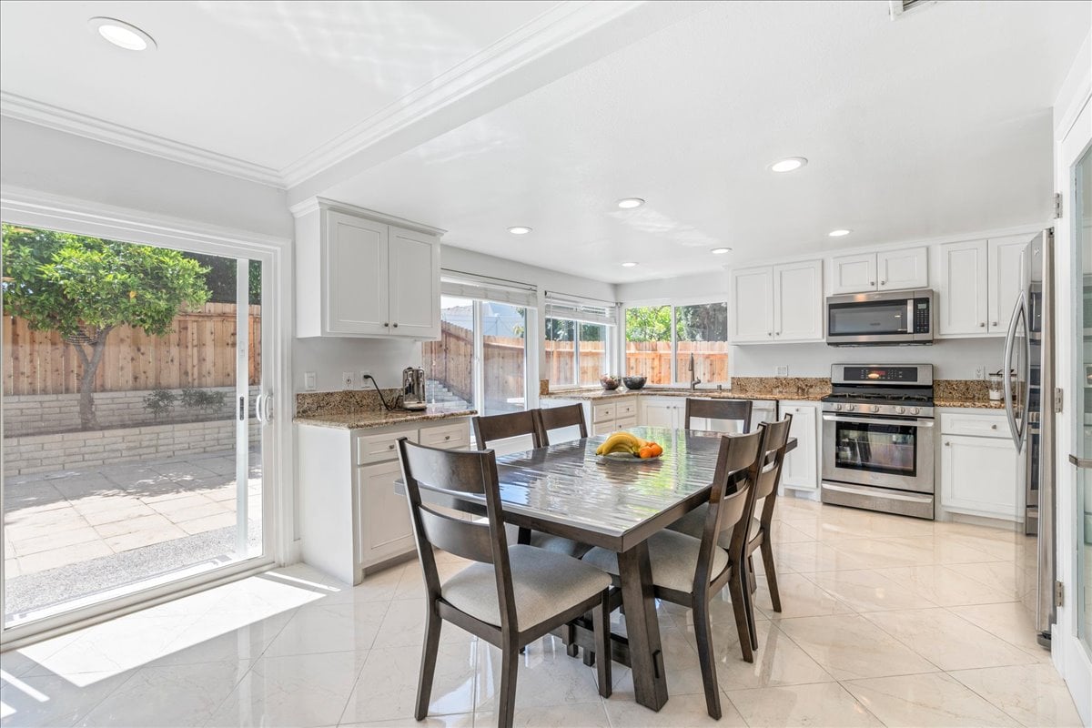 14102 Saarinen Court