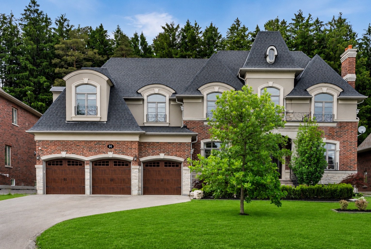 SOLD: Elegant Model Residence