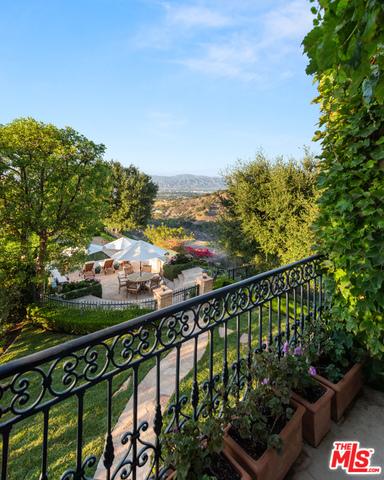 13337 Mulholland DR