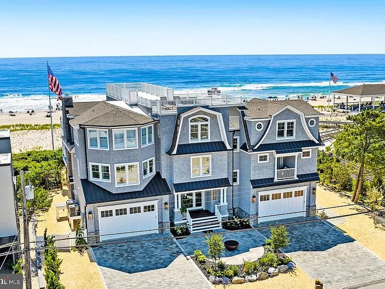 6715 Ocean Boulevard