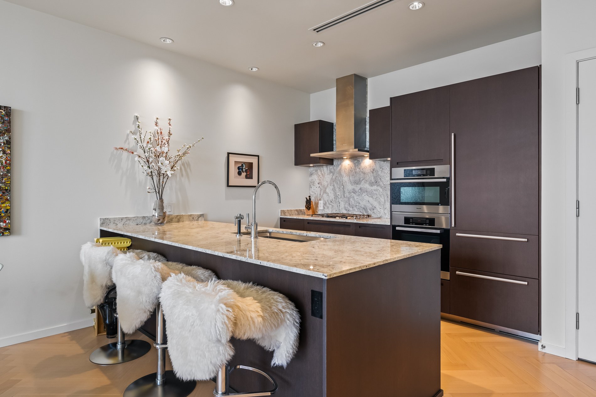 Suite 5707- 180 University Avenue 