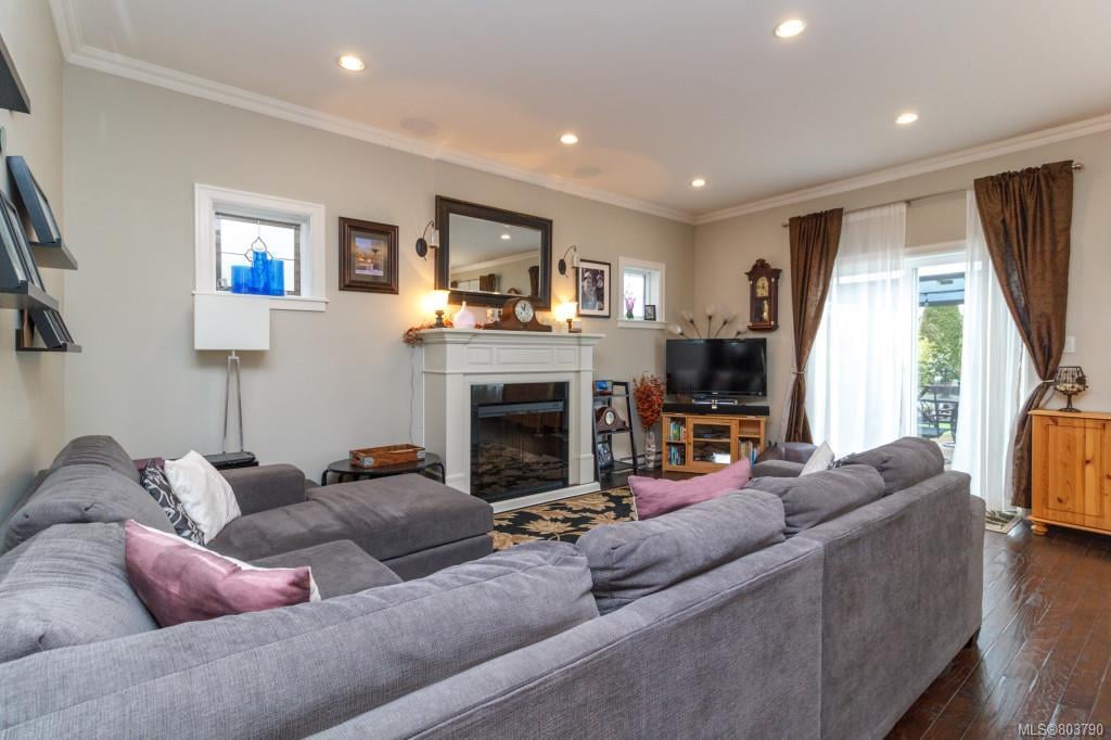 2074 Solent St, Sooke