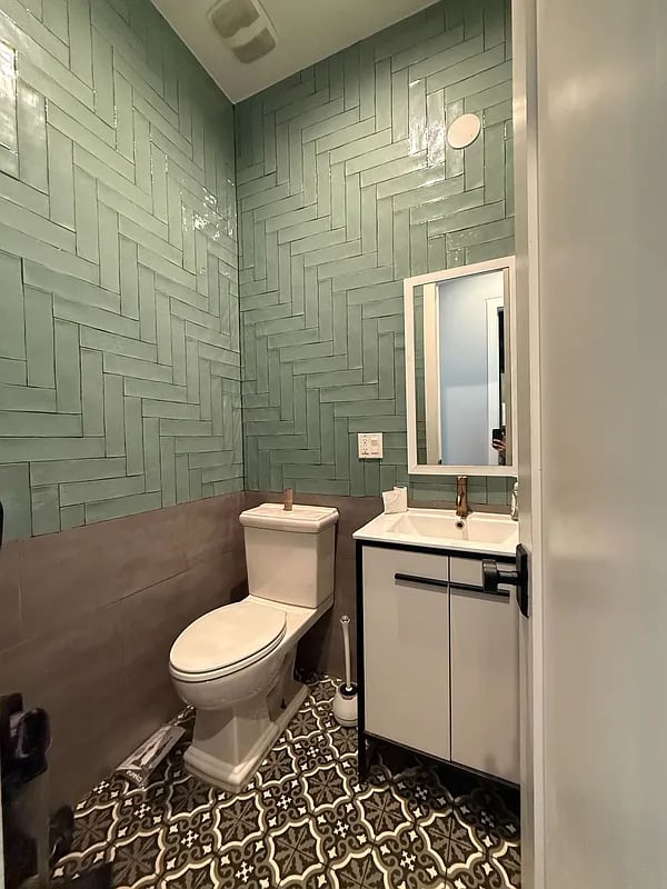 54-38 Arnold Avenue #2R