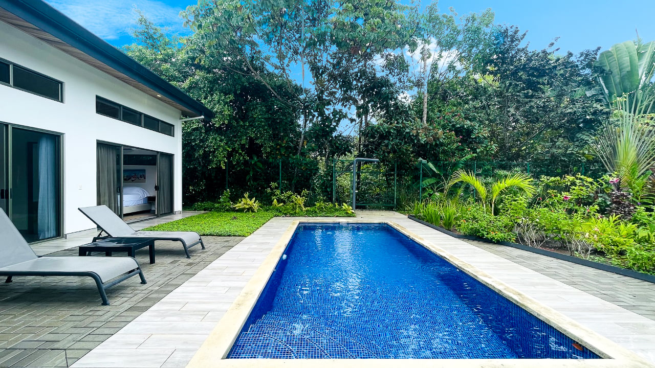 Modern 3BR Home in Highly Desirable Gated Community in Ojochal Costa Rica