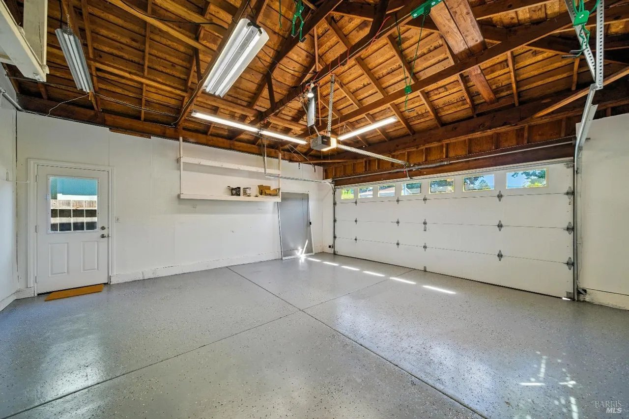 1925 Contra Costa Ave