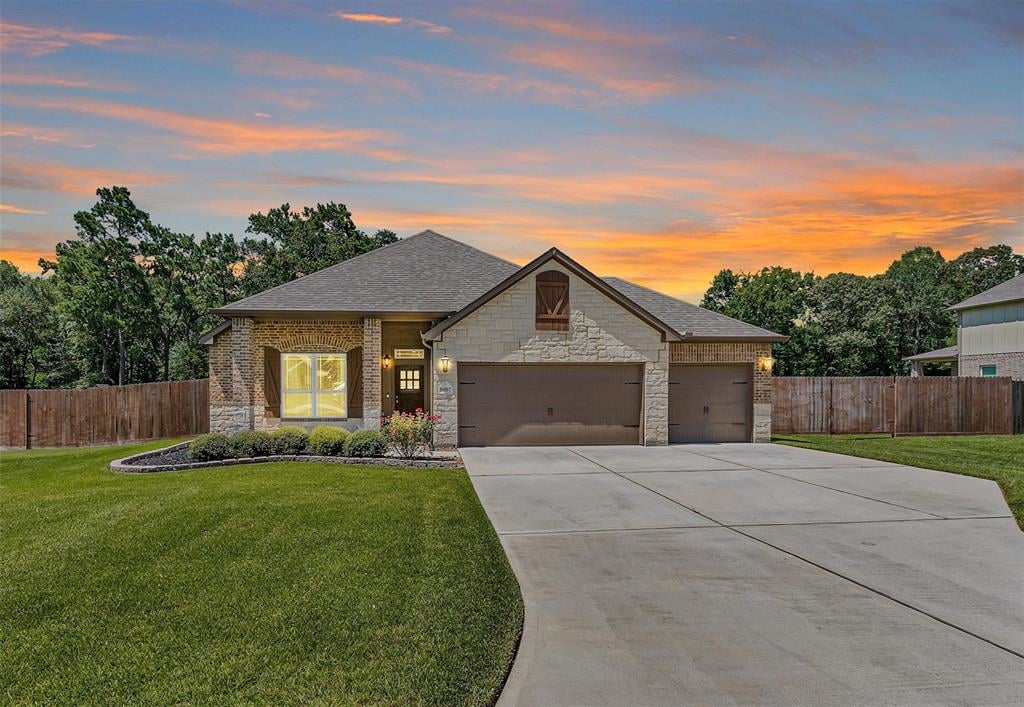 16057 Deer Pines Dr