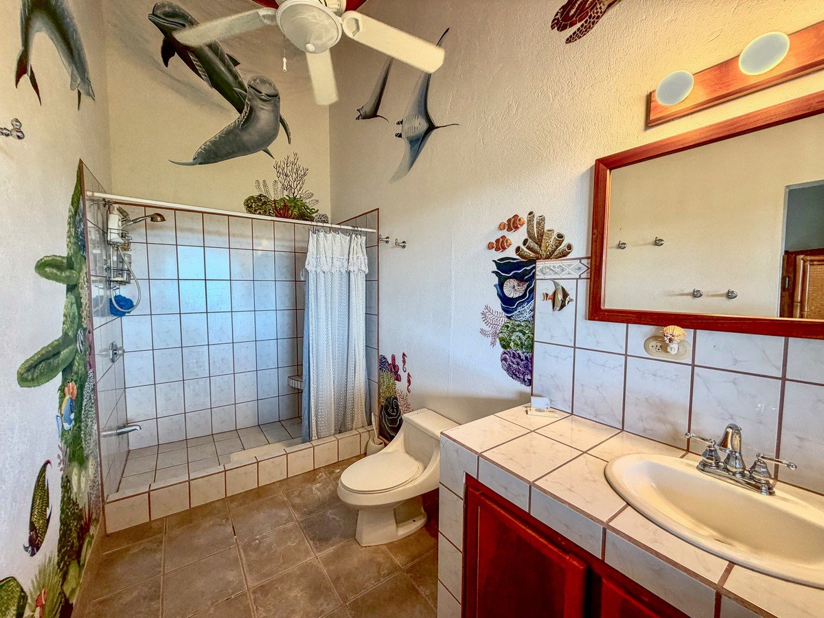 3.64 ACRES – 3 Bedroom Home With Expansive Ocean Views, Multiple Areas to Build, Public Road With Commercial Potential, 10min to the Beach!!