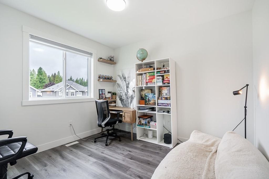 8830 Wooler Terr