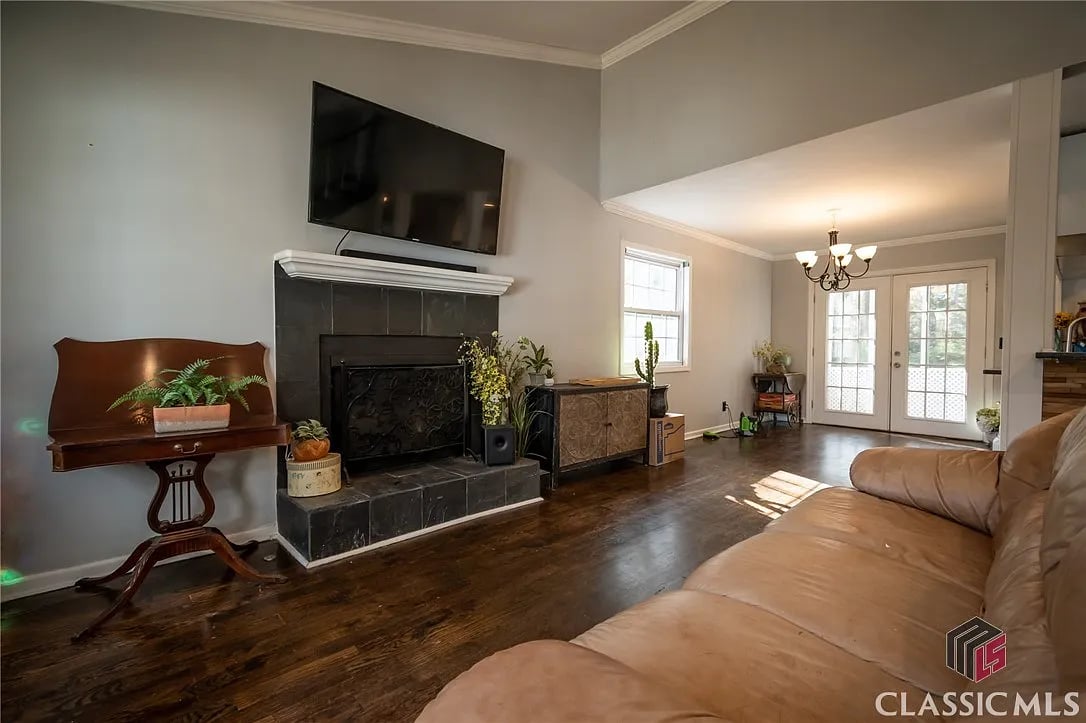 1051 Briarwood Trl