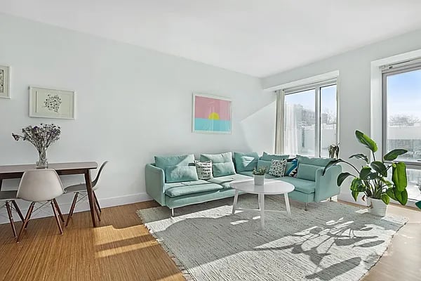 111 Steuben Street Unit: 2EE