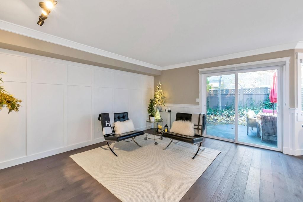 8560 162 St, #43
