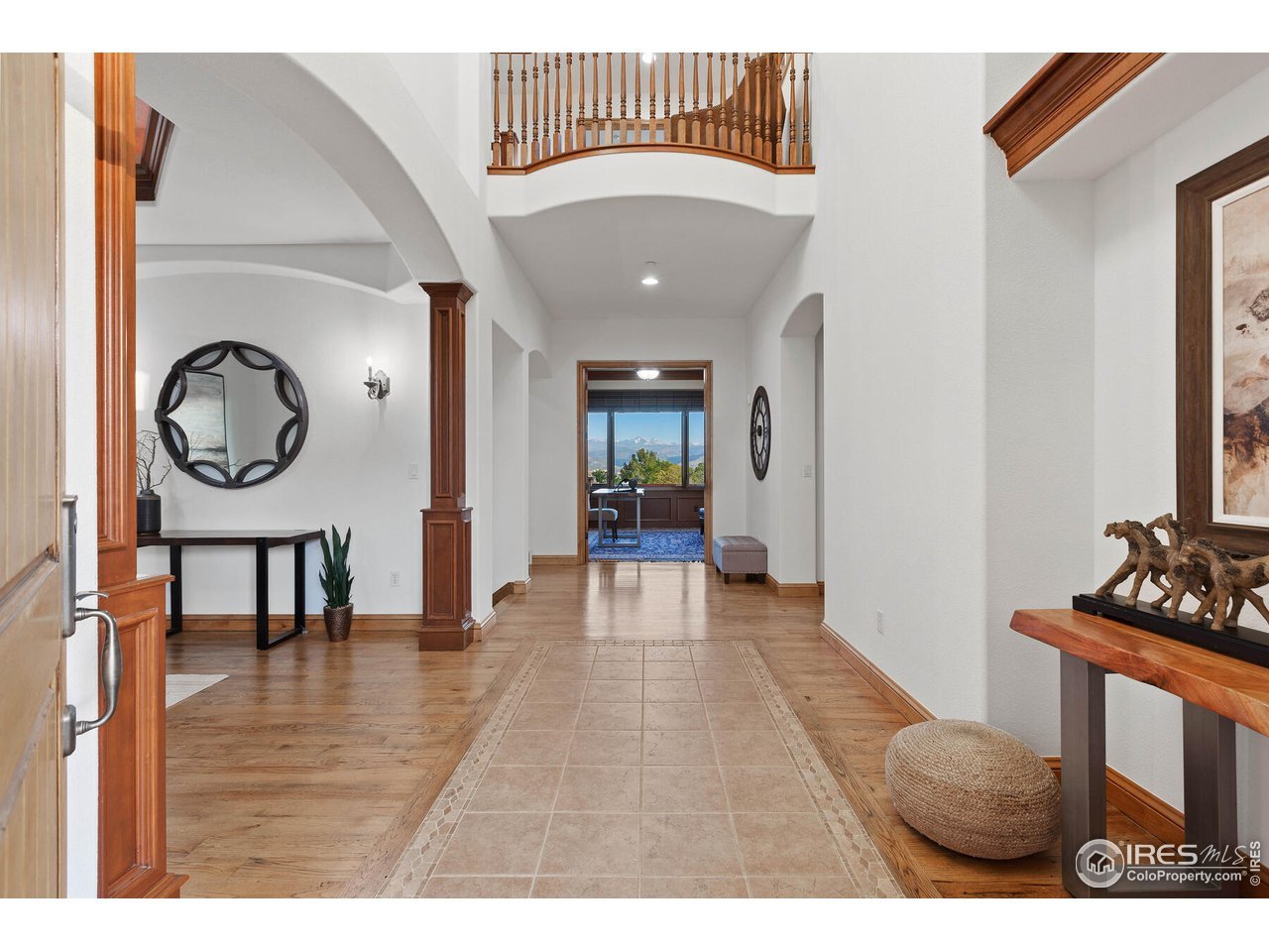 255 Barcelona Dr