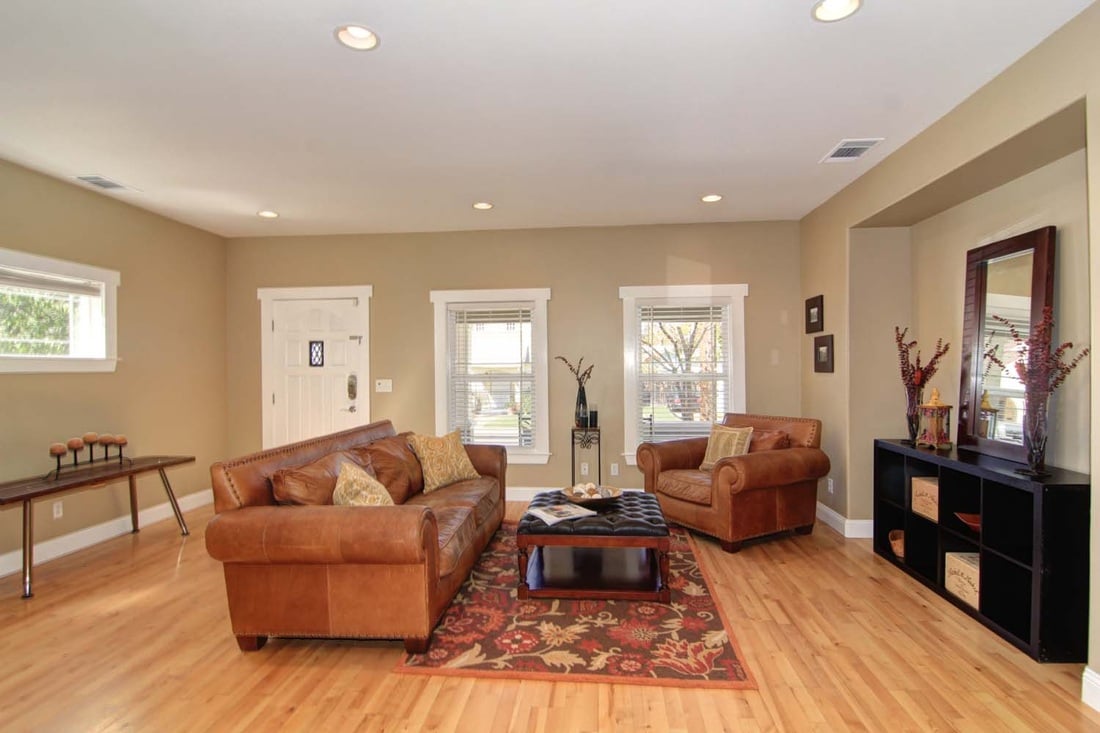 Just Listed! Beautiful Home in The Heart of East Sacramento!