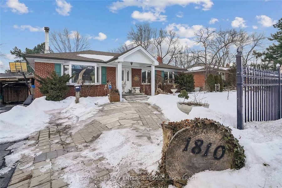 1810 South Sheridan Way Unit: Upper
