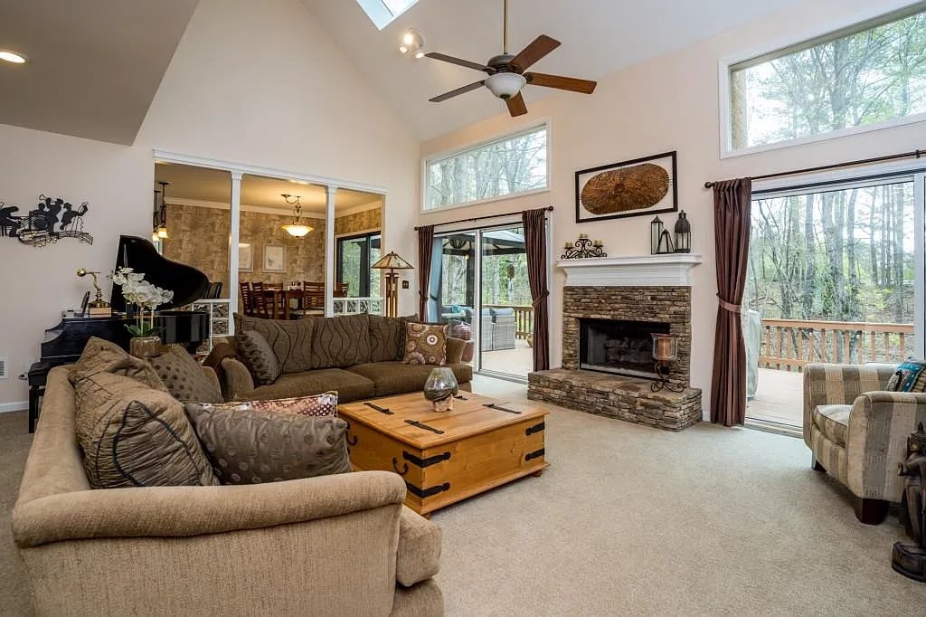 12150 Wildwood Springs Dr