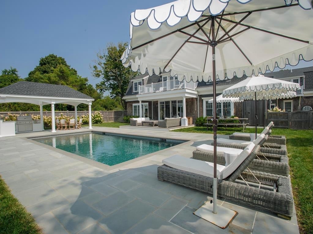 264 Katama Rd