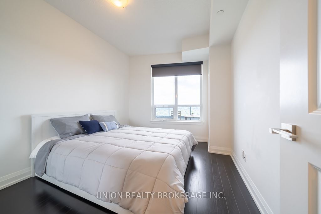 7161 Yonge St, Ste 530