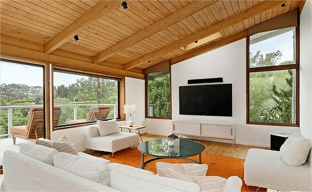 Gated Malibu Compound