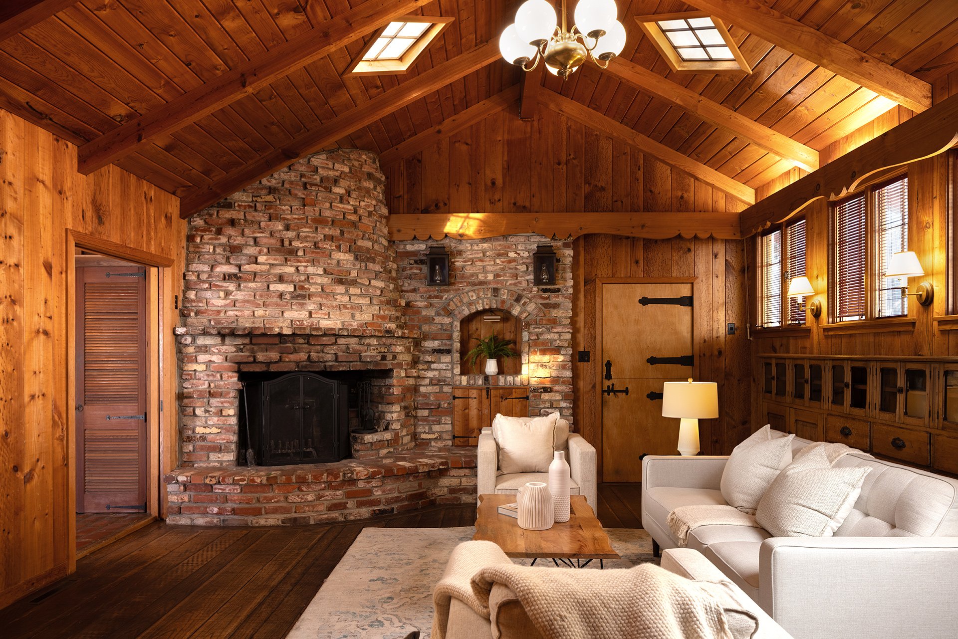 Galewood - Charming Carmel Compound