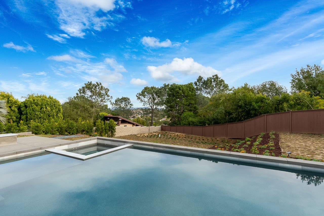 Ford Avenue, Solana Beach