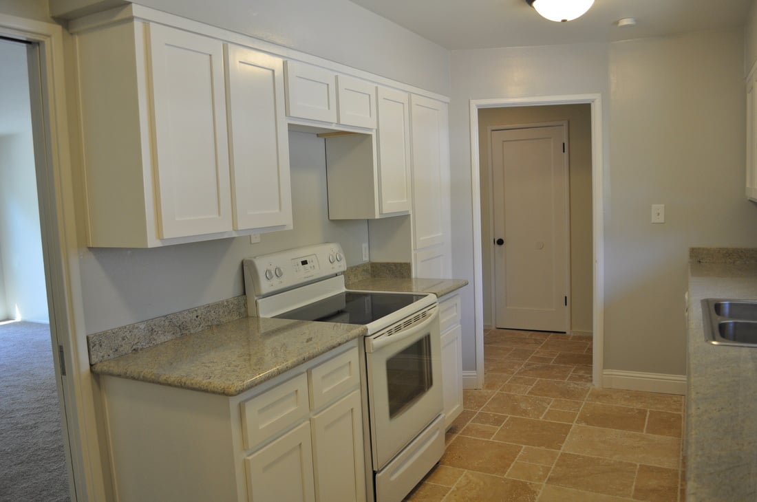 New Listing in Arden Manor! 1345 Wyant Way Sacramento, CA 95864