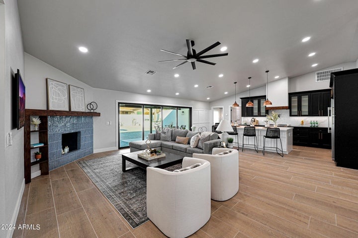 6320 E Friess Dr.