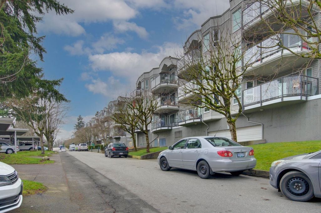 2250 SE Marine Dr, #113