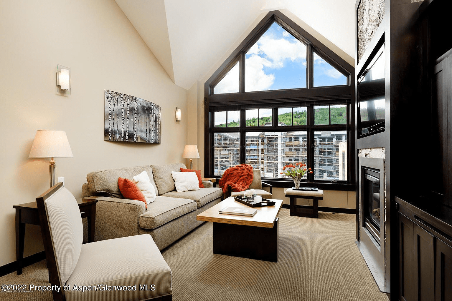 90 Carriage Way #3518