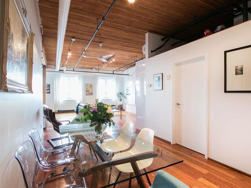 325-2556 E Hastings St
