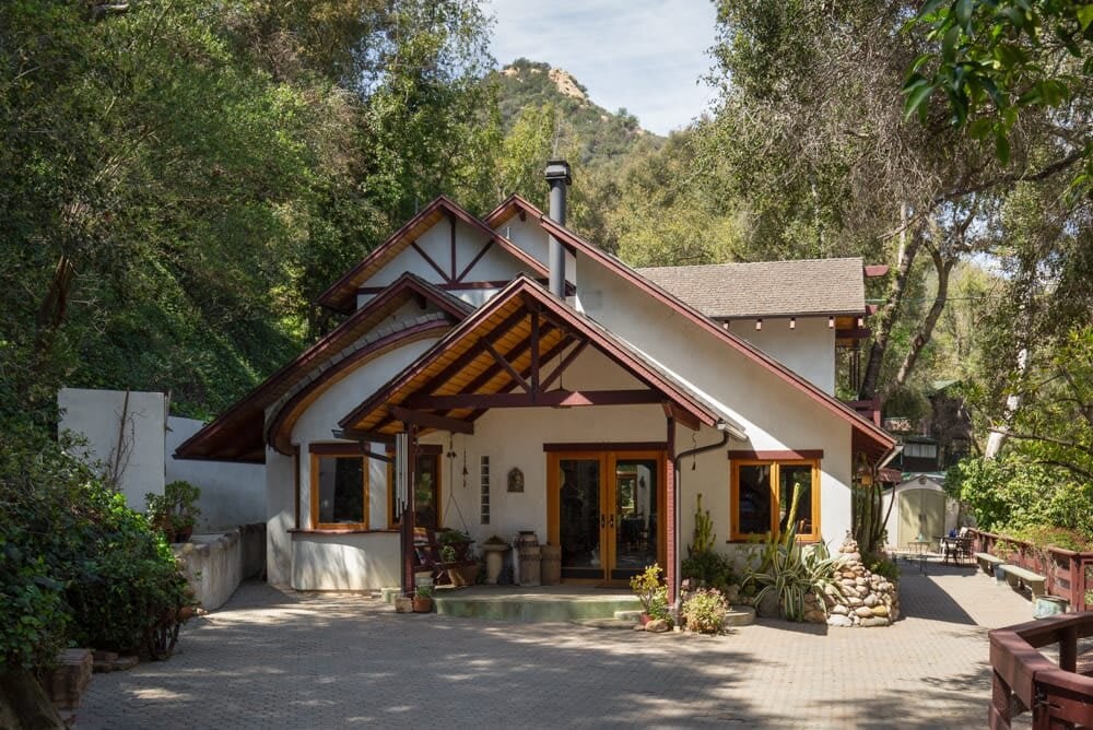 New Listing | 905 Old Topanga Cyn Rd