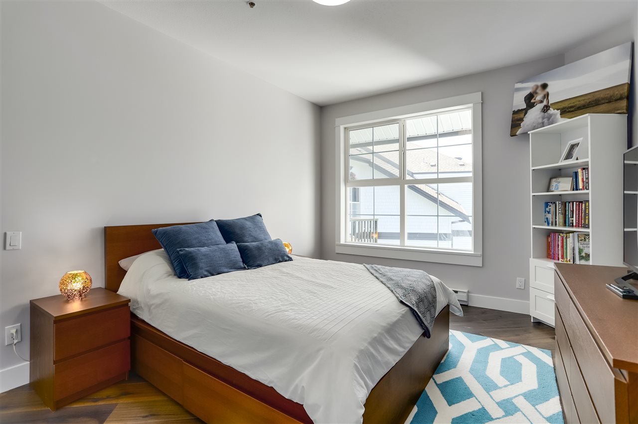 414-83 Star Cres